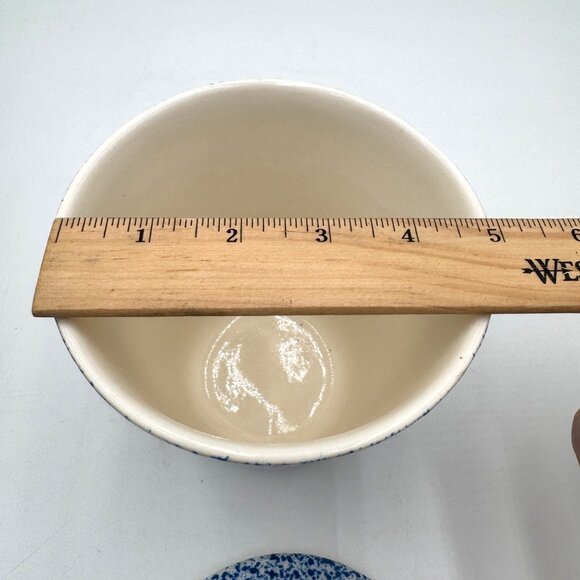 Vintage Art Pottery Blue And White Sponge Ware container with lid country Farmh - Picture 10 of 12